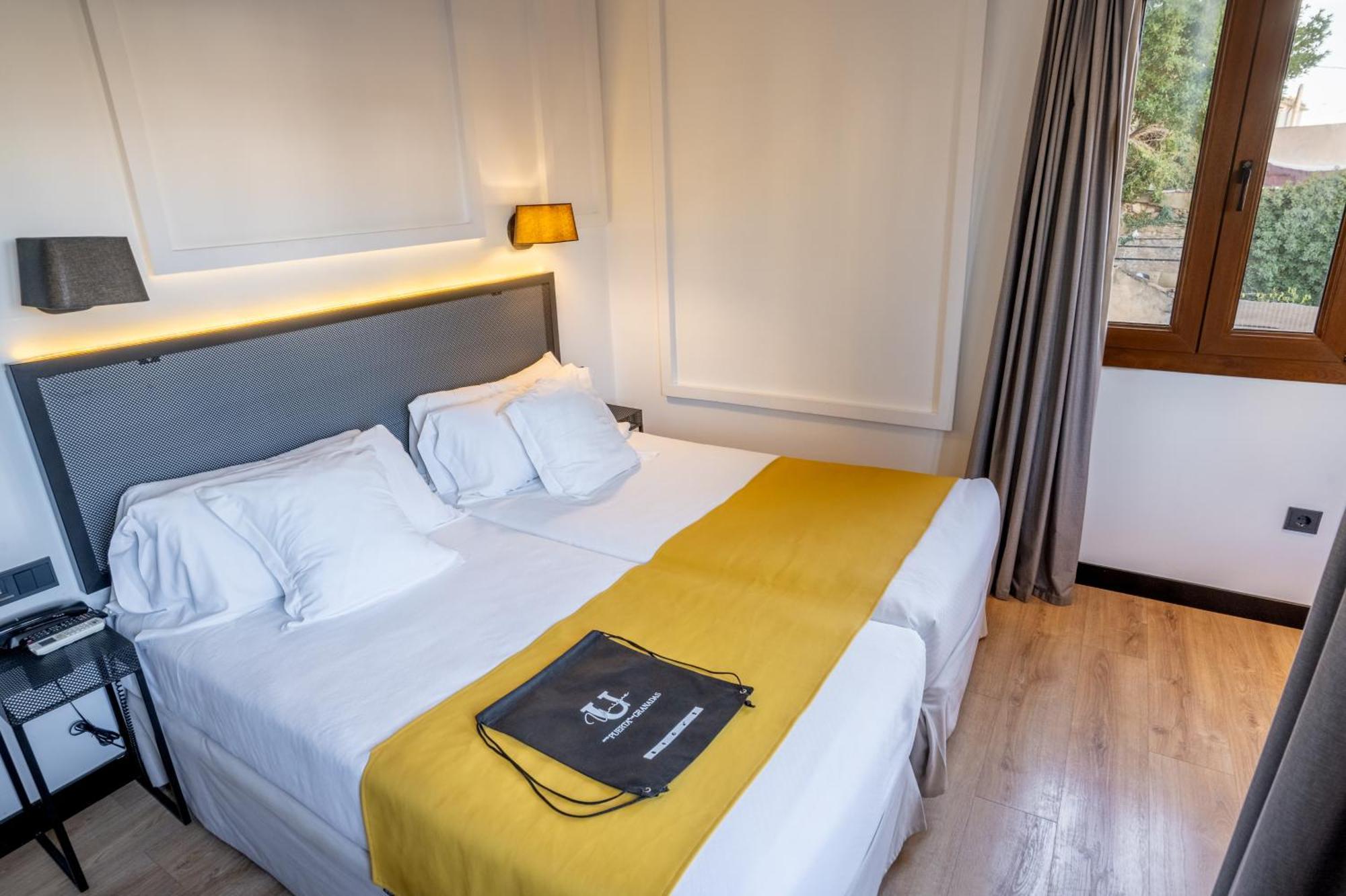 Hotel Boutique Puerta De Las Granadas מראה חיצוני תמונה